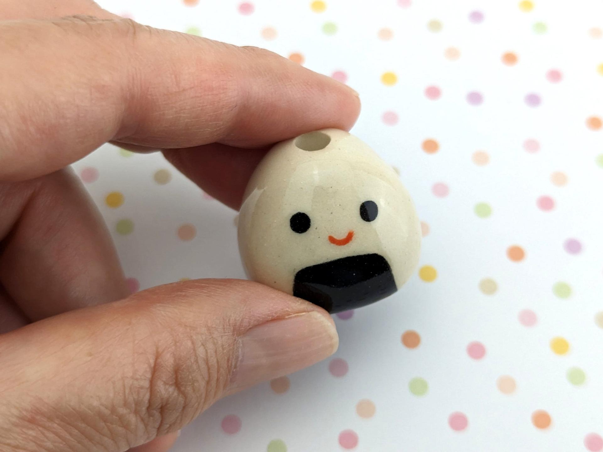 Cute handmade ceramic onigiri vase. Mini rice ball vase. Adorable musubi with paper flowers. Small-batch ceramics. Hand-painted pottery.